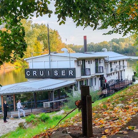Cruiser Restoran Τσούπρια Εξωτερικό φωτογραφία